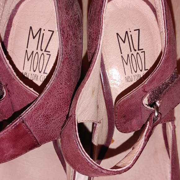 Miz Moos Brownish Size 8 Velcro Strap Mary Janes - Picture 9 of 10